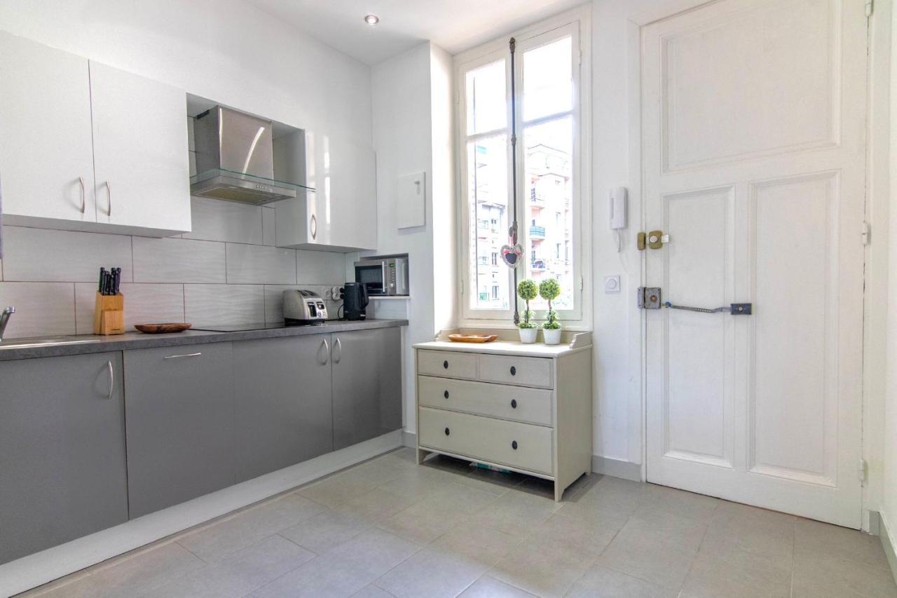 Résidence Estienne d'Orves Nice Extérieur photo