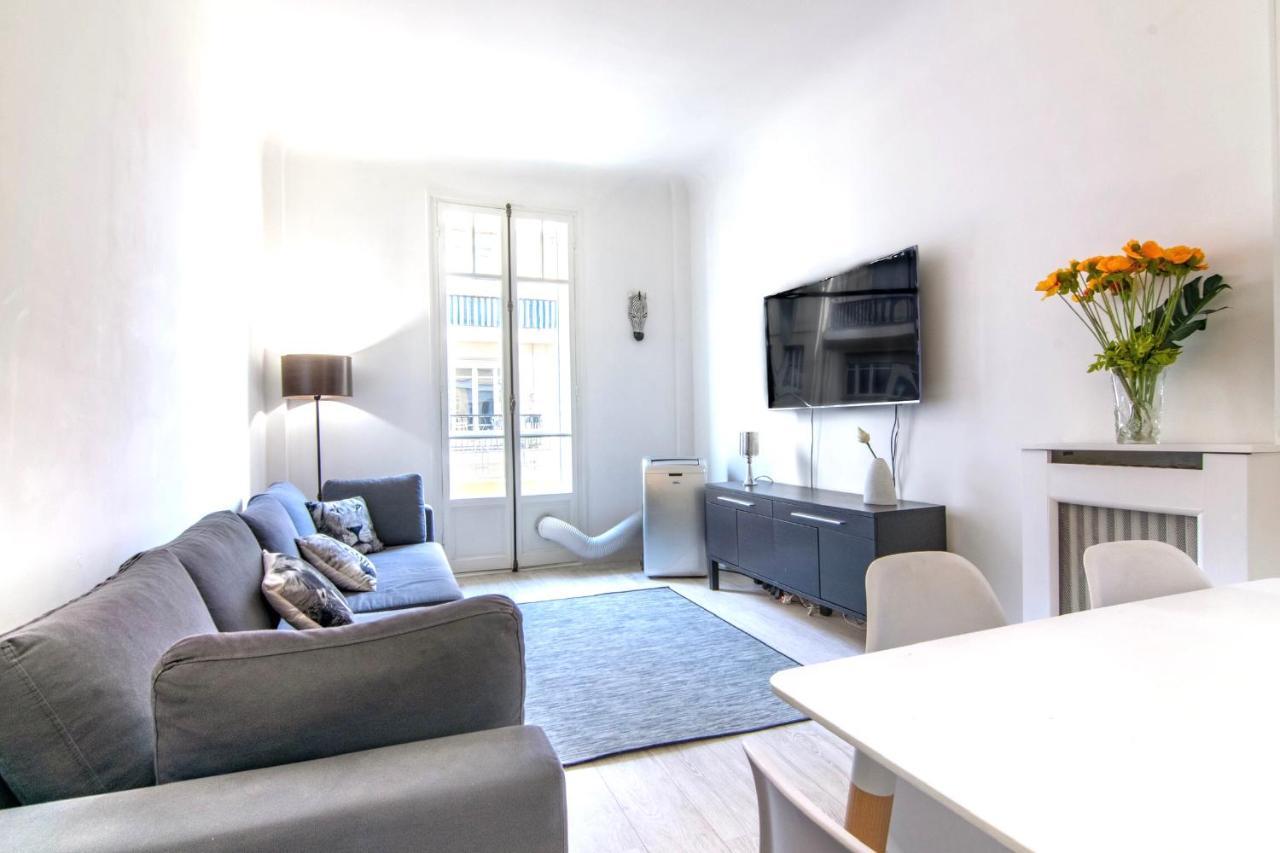 Résidence Estienne d'Orves Nice Extérieur photo